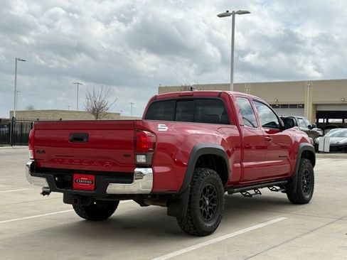 Used 2023 Toyota Tacoma SR5 w/ SX Package image 4