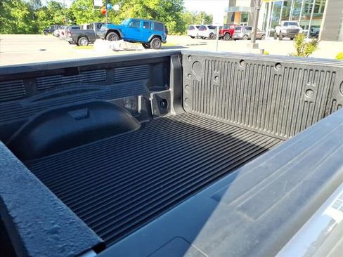 Used 2022 RAM 1500 Big Horn AWD/4WD image 15