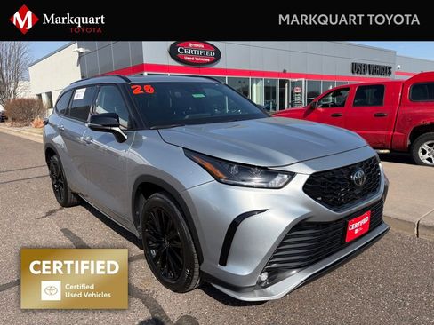 Certified 2025 Toyota Highlander XSE AWD/4WD image 1