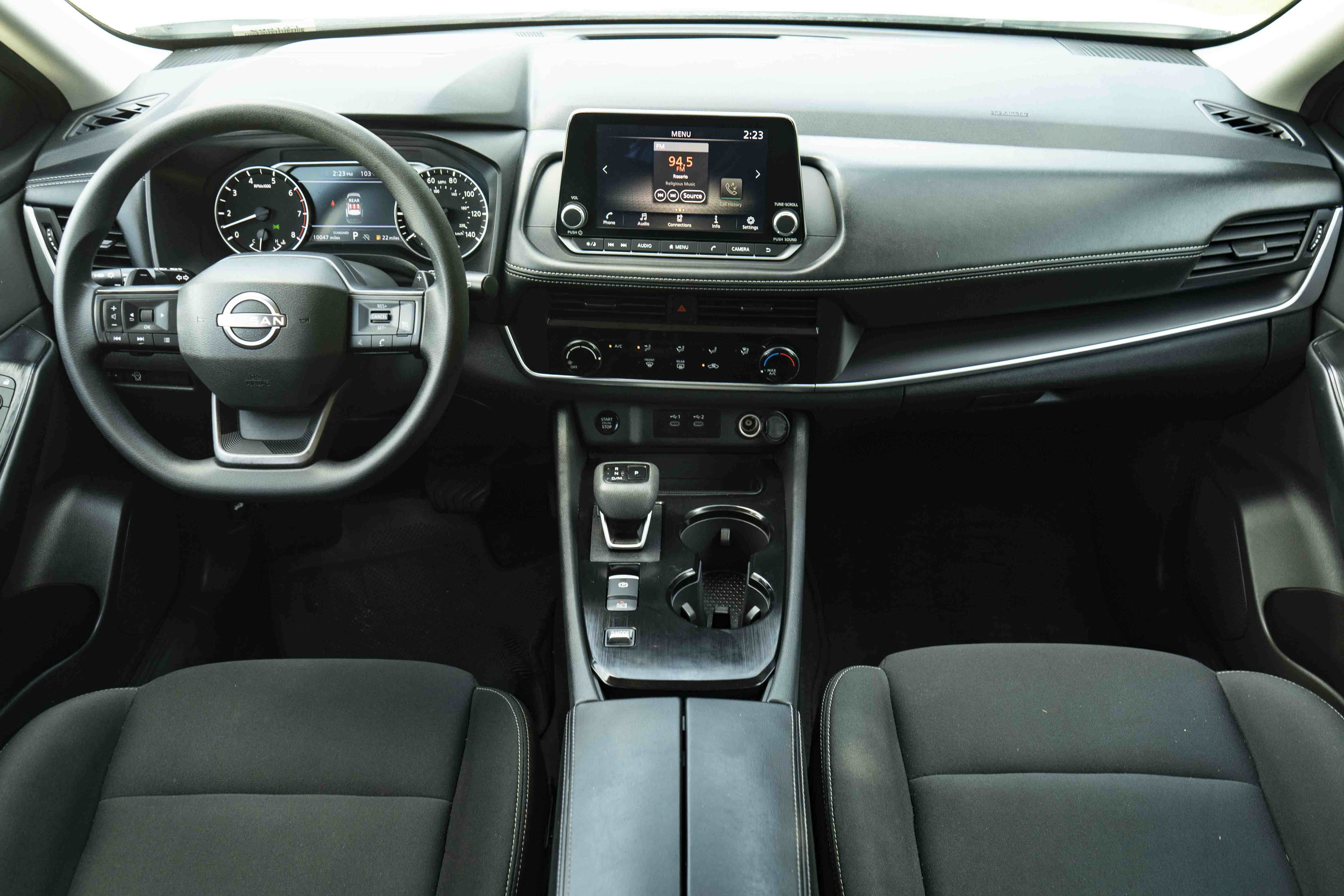 Used 2025 Nissan Rogue S FWD image 24