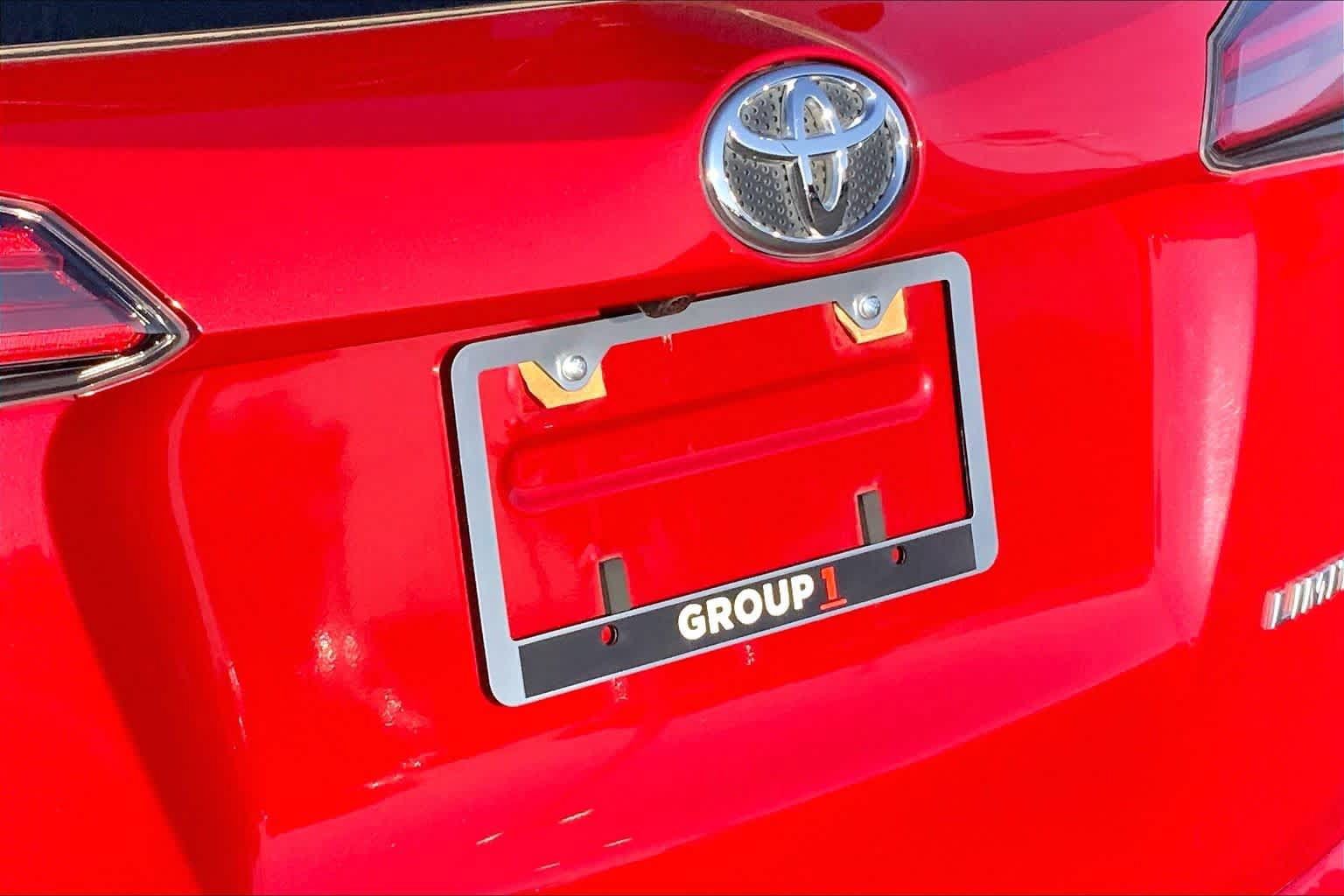 Used 2017 Toyota RAV4 Limited FWD image 30
