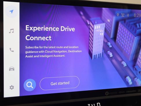 Used 2024 Toyota Tundra Platinum image 9