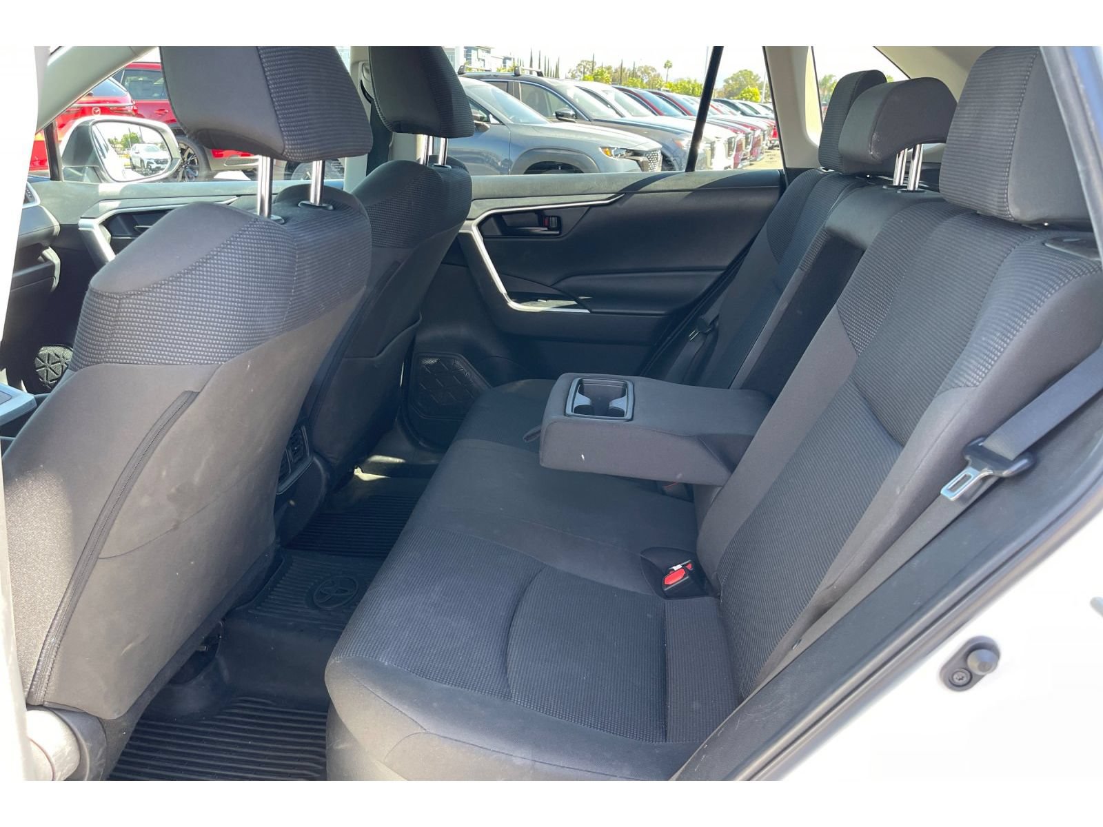 Used 2023 Toyota RAV4 LE AWD/4WD image 15