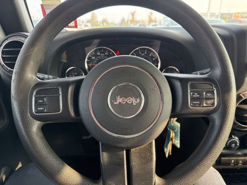 Used 2017 Jeep Wrangler Sport image 13