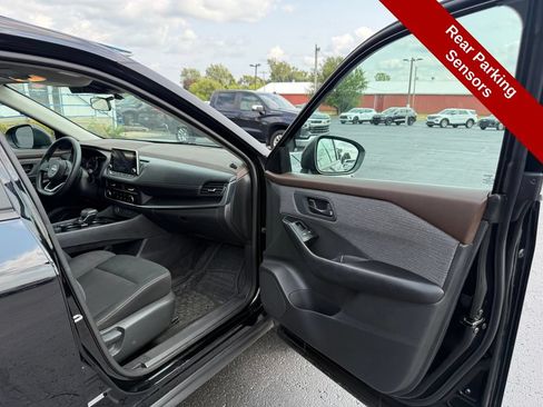 Used 2023 Nissan Rogue S AWD/4WD image 41