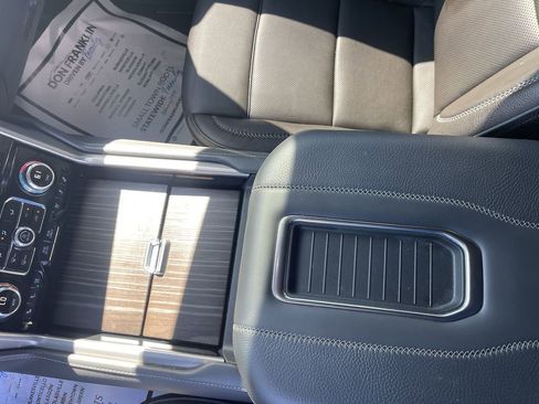 Used 2024 GMC Yukon Denali AWD/4WD image 21