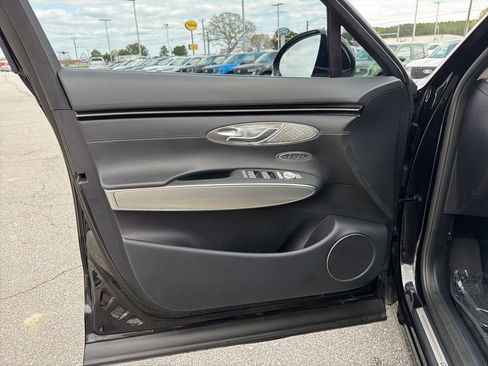 Used 2024 Genesis GV70 2.5T w/ Select Package AWD/4WD image 13