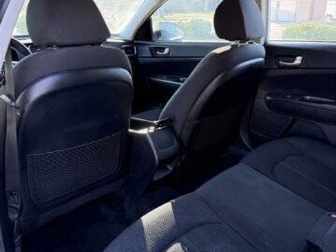 Used 2019 Kia Optima LX image 22