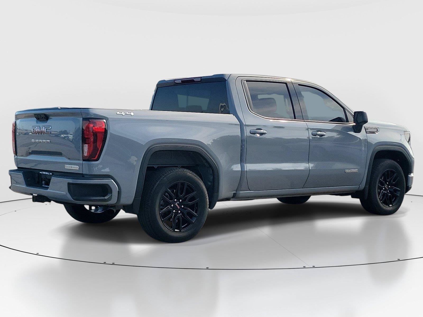 Used 2024 GMC Sierra 1500 Elevation AWD/4WD image 4