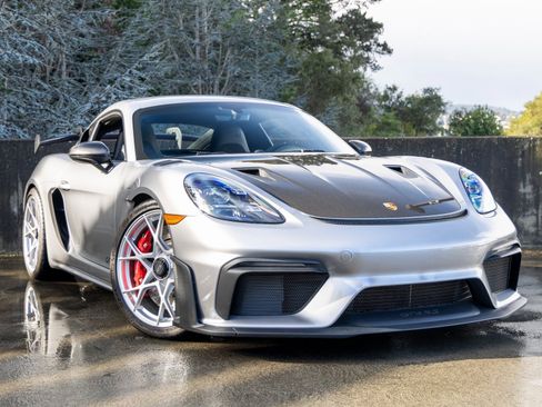 Certified 2025 Porsche 718 Cayman GT4 RS image 9