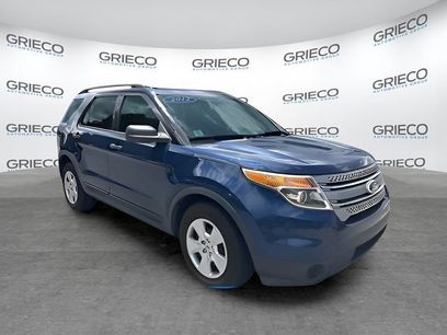 Used 2012 Ford Explorer FWD w/ Class III Trailer Tow Pkg