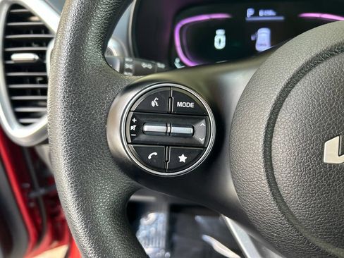 Used 2024 Kia Soul LX w/ Option Group 015 FWD image 49