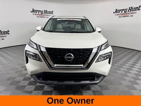 Used 2023 Nissan Rogue SL w/ SL Premium Package image 5