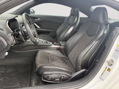 Used 2019 Audi TT 2.0T w/ Technology Package image 9