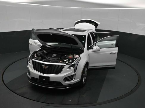Used 2024 Cadillac XT5 Premium Luxury FWD image 37
