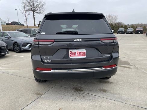 New 2025 Jeep Grand Cherokee Limited w/ Trailer Tow Package image 5