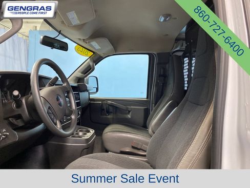 Used 2025 GMC Savana 2500 w/ Driver Convenience Package RWD image 10