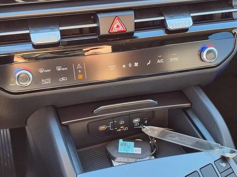 New 2026 Kia Sportage EX w/ EX Panoramic Sunroof Package image 10