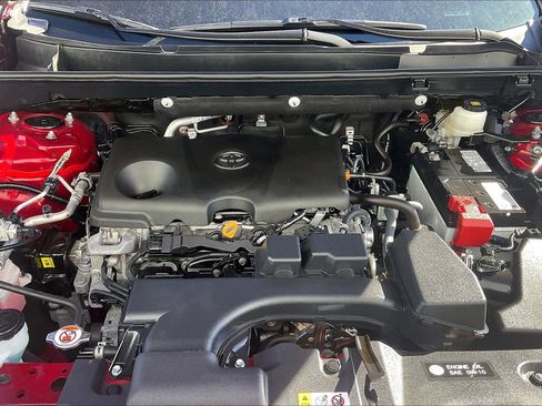 Used 2024 Toyota RAV4 LE image 13