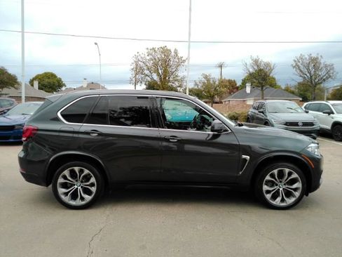 Used 2017 BMW X5 xDrive40e image 5