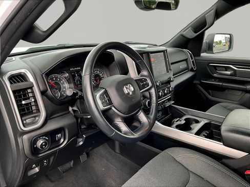 Used 2022 RAM 1500 Big Horn AWD/4WD image 16