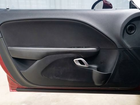 Used 2018 Dodge Challenger SXT RWD image 20