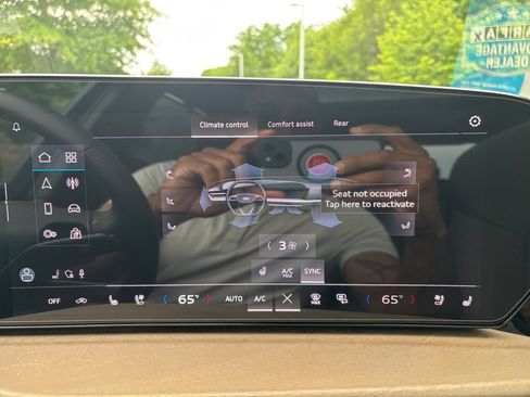 Certified 2025 Audi Q5 Premium w/ Premium Plus AWD/4WD image 18