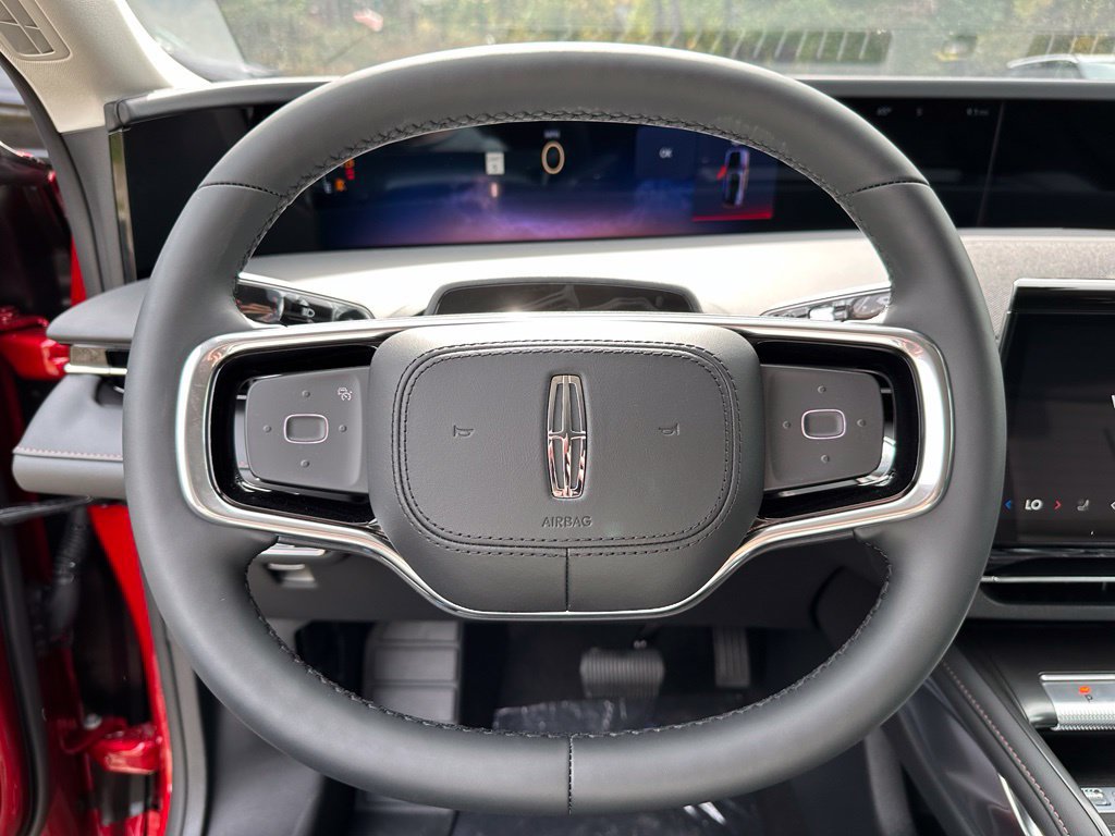 New 2026 Lincoln Nautilus Reserve AWD/4WD image 8