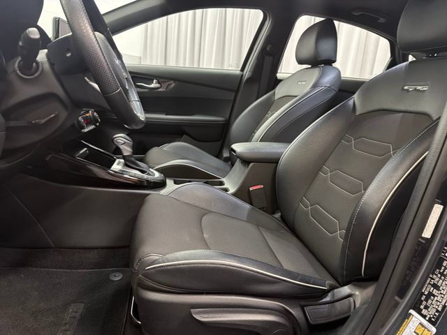 Certified 2023 Kia Forte GT-Line w/ GT-Line Premium Package FWD image 11