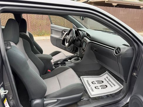 Used 2016 Scion tC FWD image 13