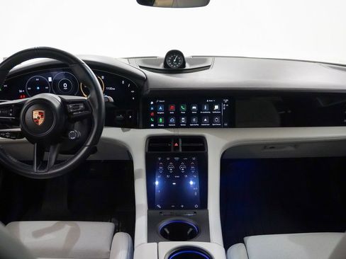 Certified 2022 Porsche Taycan 4S w/ Premium Package image 22