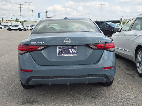 Used 2024 Nissan Sentra SV FWD image 3