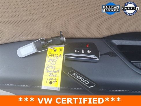 Used 2025 Volkswagen Atlas Cross Sport SE image 29