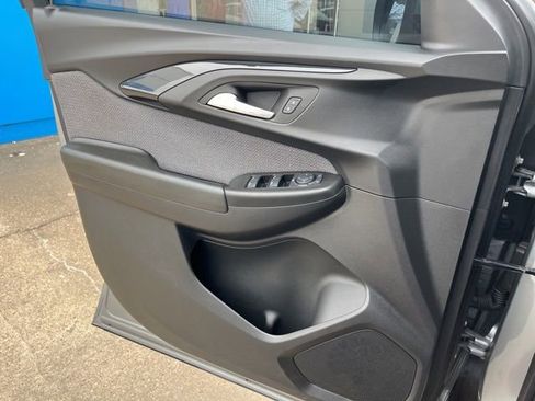 Used 2023 Chevrolet TrailBlazer LT image 19