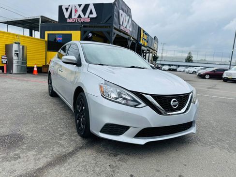 Used 2016 Nissan Sentra S image 3