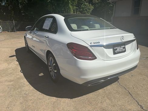 Used 2015 Mercedes-Benz C 300 4MATIC Sedan image 7