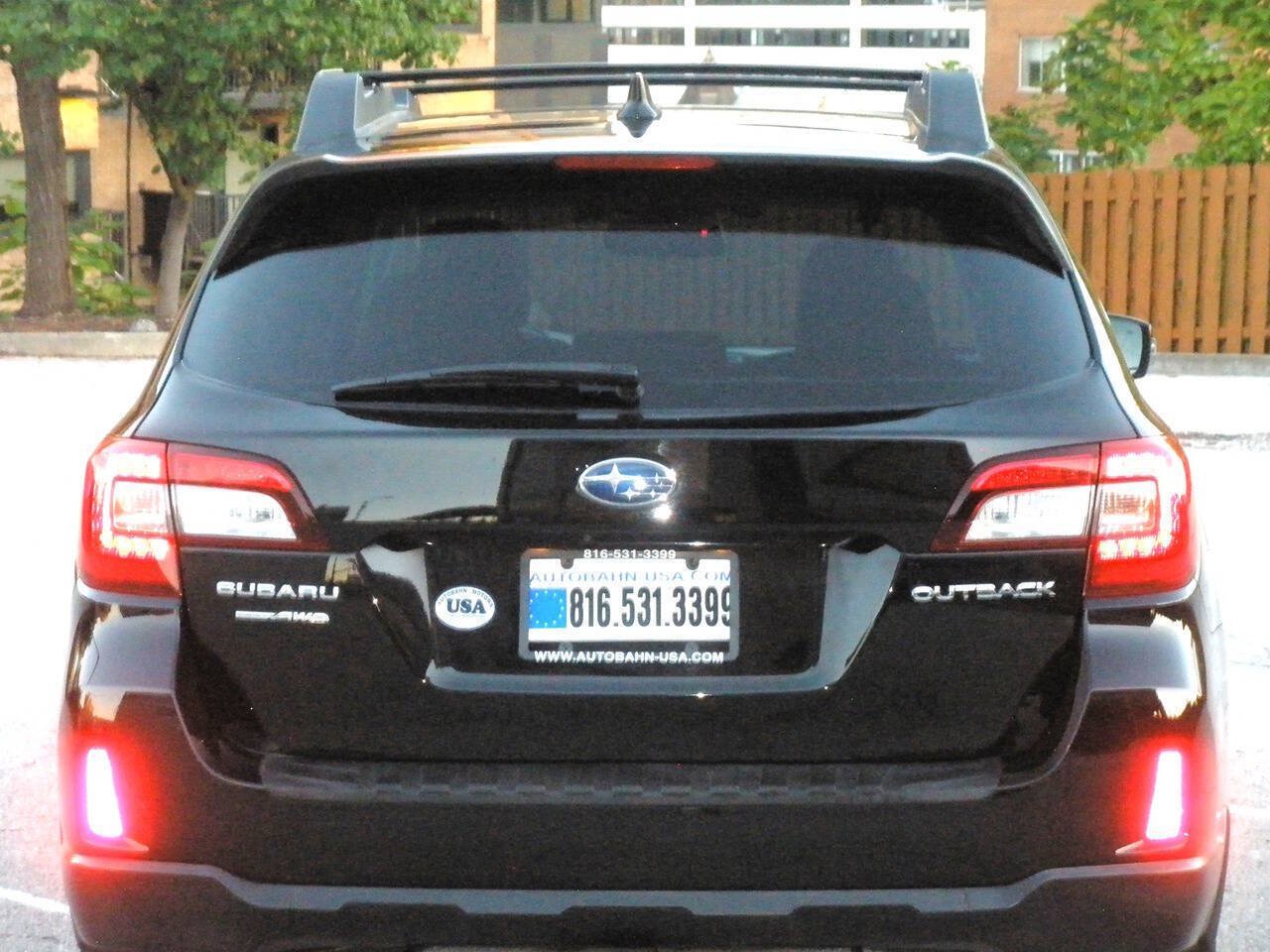 Used 2016 Subaru Outback 2.5i Limited AWD/4WD image 20