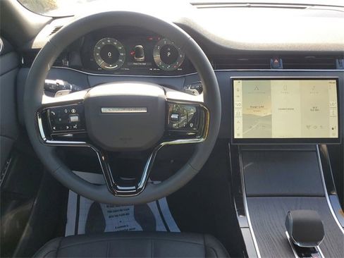 Used 2025 Land Rover Range Rover Evoque S image 14