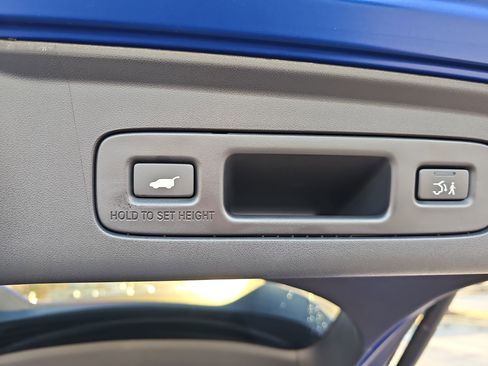 Certified 2025 Acura ADX A-Spec image 13