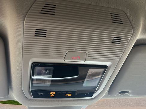 New 2026 Volkswagen Atlas SE FWD image 31