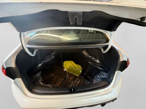 Used 2025 Toyota Corolla SE FWD image 23