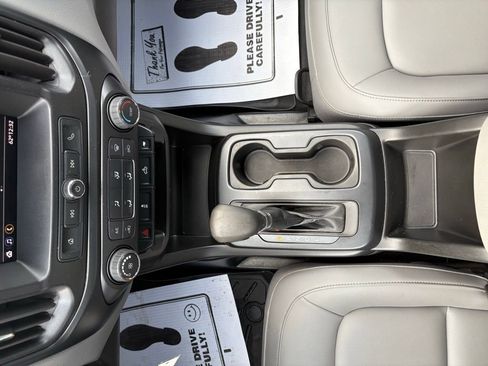 Used 2022 Chevrolet Colorado W/T image 35
