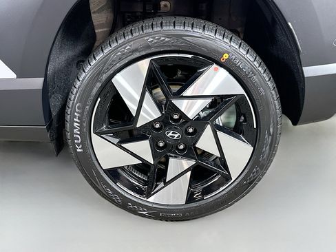 New 2026 Hyundai Kona Limited image 32