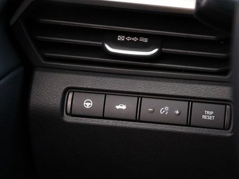 Certified 2025 Nissan Altima 2.5 SV w/ SV Premium Package AWD/4WD image 21
