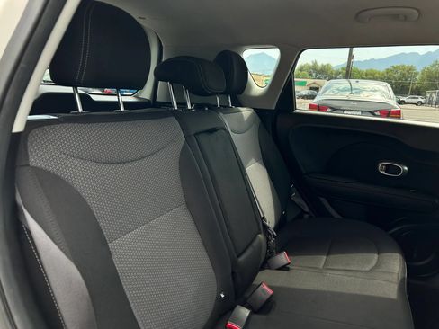Used 2019 Kia Soul + FWD image 23