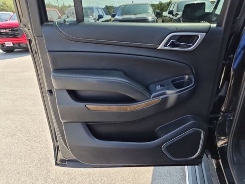 Used 2019 GMC Yukon XL Denali AWD/4WD image 36