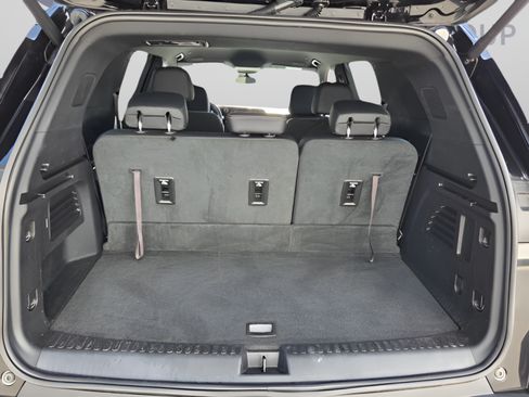 Used 2025 Chevrolet Traverse LT AWD/4WD image 13