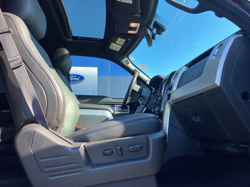 Used 2014 Ford F150 Platinum AWD/4WD image 37