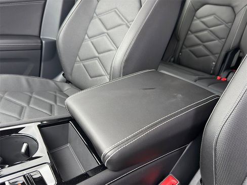 New 2026 Volkswagen Atlas SE image 22