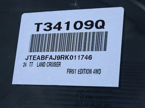 Used 2024 Toyota Land Cruiser w/ Premium Package image 28